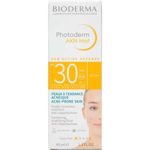 Køb Bioderma Photoderm AKN Mat 40 ml online hos apotekeren.dk